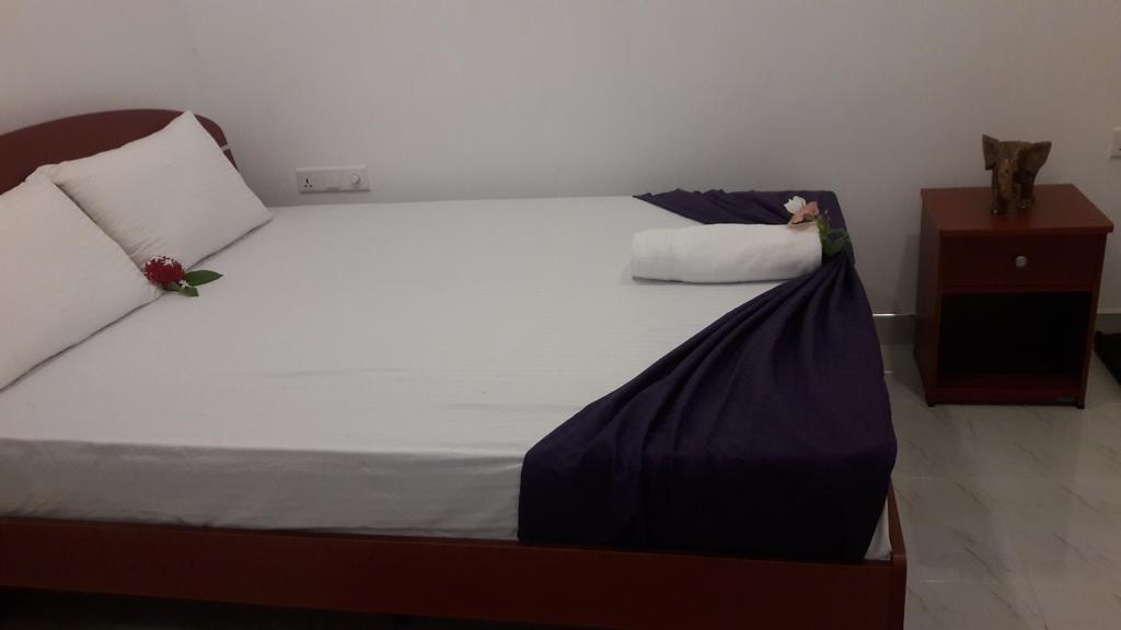 Risenlak Holiday Resort โปลอนนารูวา ภายนอก รูปภาพ