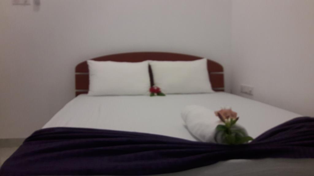 Risenlak Holiday Resort โปลอนนารูวา ภายนอก รูปภาพ